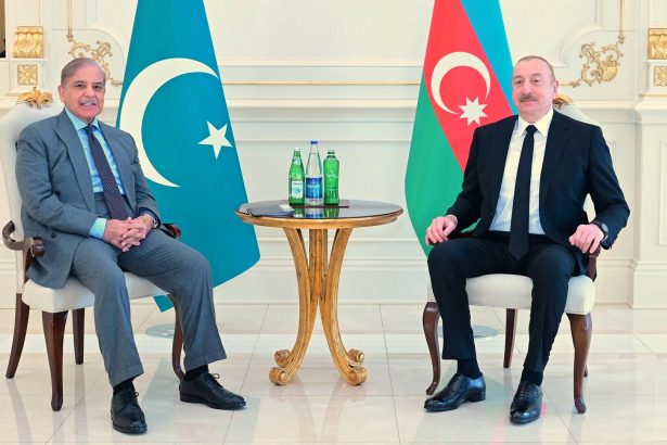 In PM’s Baku visit, Pakistan and Azerbaijan vow boosting bilateral investment to $2bn