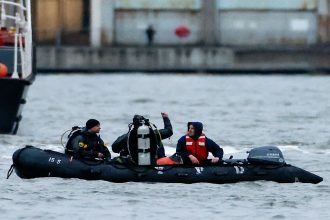 Helicopter crashes into New York’s Hudson River, killing all six aboard