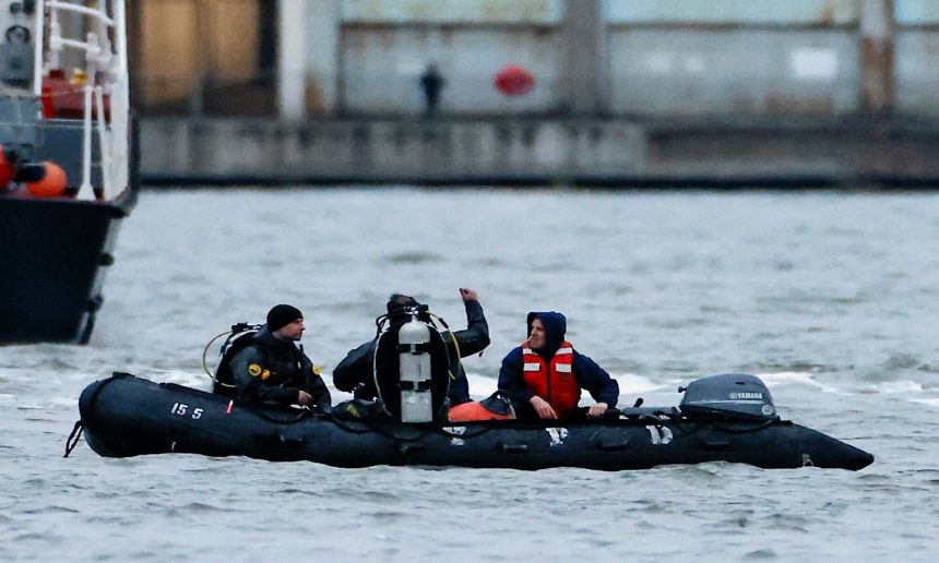 Helicopter crashes into New York’s Hudson River, killing all six aboard