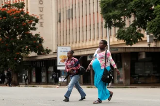 Amid Zimbabwe’s political crisis, hope and frustration brew