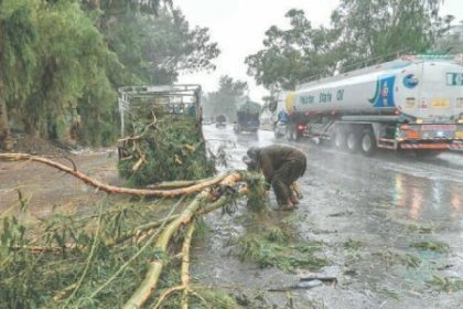Death toll from heavy downpour across country rises to 10