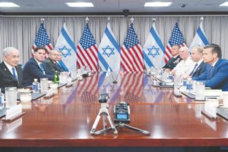 Hamas offers to free 10 prisoners for sake of ceasefire