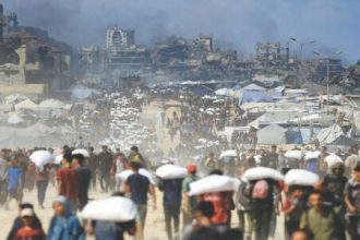 Israeli forces kill 115 Palestinians waiting for UN aid