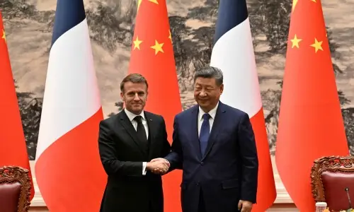 Macron urges Xi to step up efforts on Ukraine, rebalancing global trade
