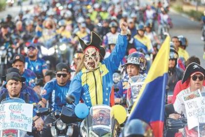 Trump says US will keep or sell oil seized from tankers off Venezuela