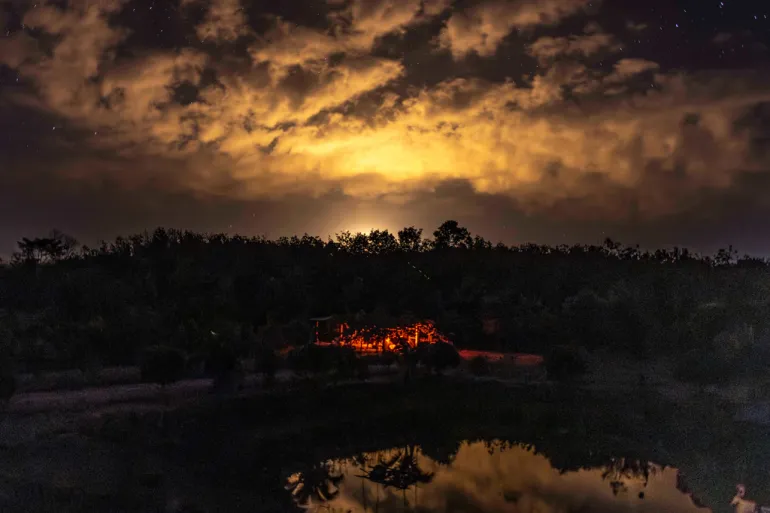 Cambodia says Thailand bombed casino hub on border, with no truce in sight